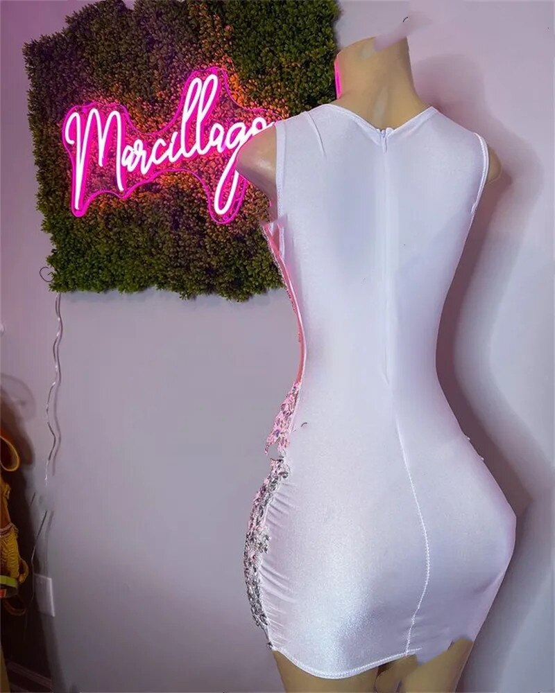 Sexy Sheer O Neck Short Prom Dress For Black Girls Beaded Crystal Birthday Party Gowns Mermaid Mini Cocktail Gown Robe De