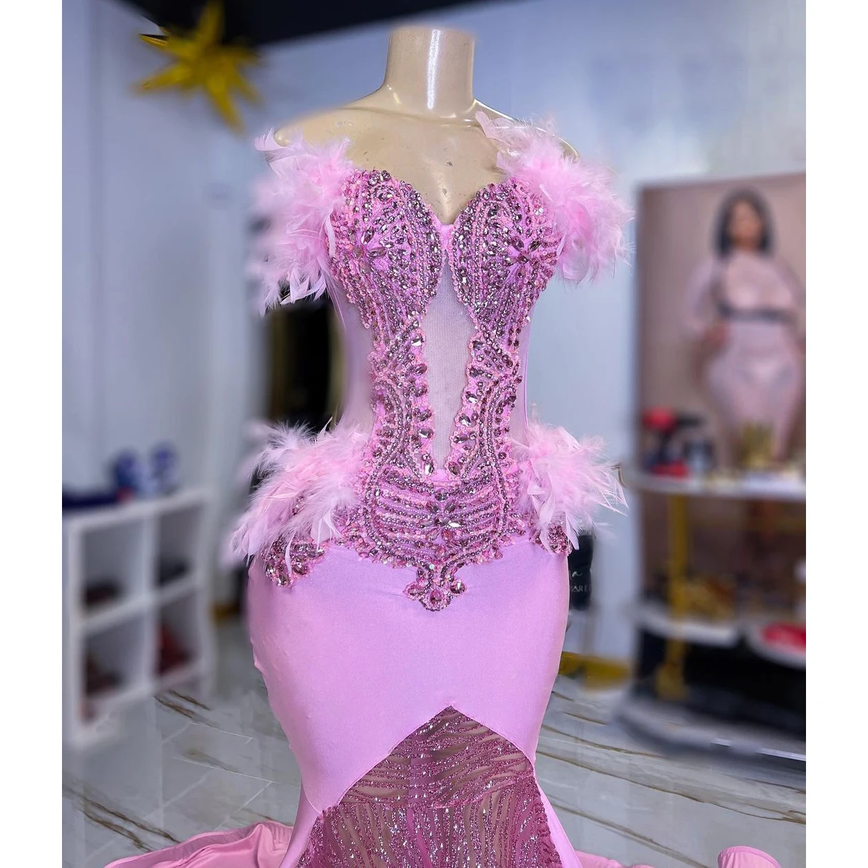 New Pink Sweetheart Feather Mermaid Prom Dresses Top Corset Beaded Long Prom Gowns Black Girl Pink Sequin Prom Dress