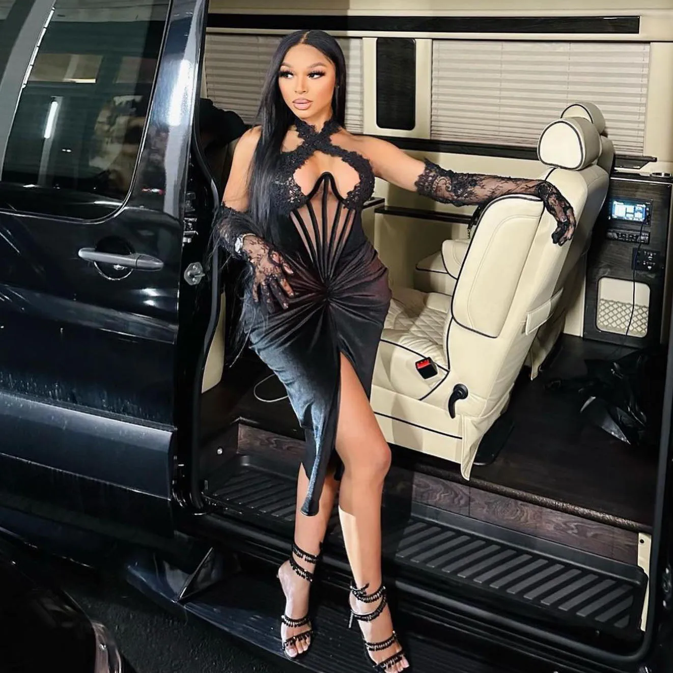New Sexy Black Short Prom Dresses with Lace Gloves Corset Front Slit Velvet Cocktail Party Dress Black Girls Birthday Dress