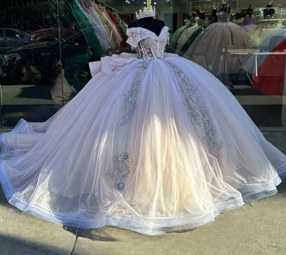 Quinceanera Dress Lace Applique Sequins Beading Mexican Sweet 16 Vestidos De XV 15 Anos Ball Gowns