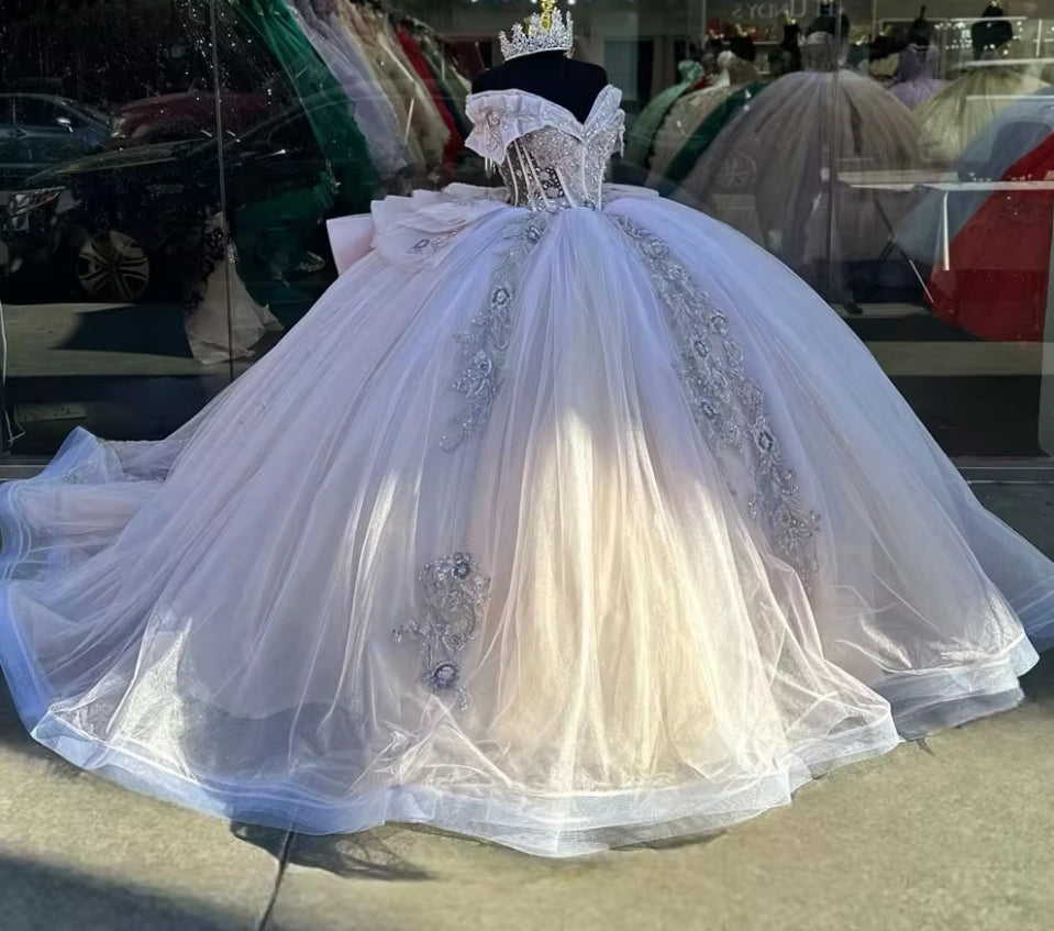 Quinceanera Dress Lace Applique Sequins Beading Mexican Sweet 16 Vestidos De XV 15 Anos Ball Gowns