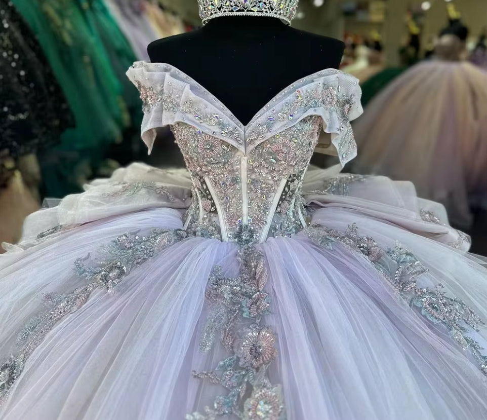 Quinceanera Dress Lace Applique Sequins Beading Mexican Sweet 16 Vestidos De XV 15 Anos Ball Gowns