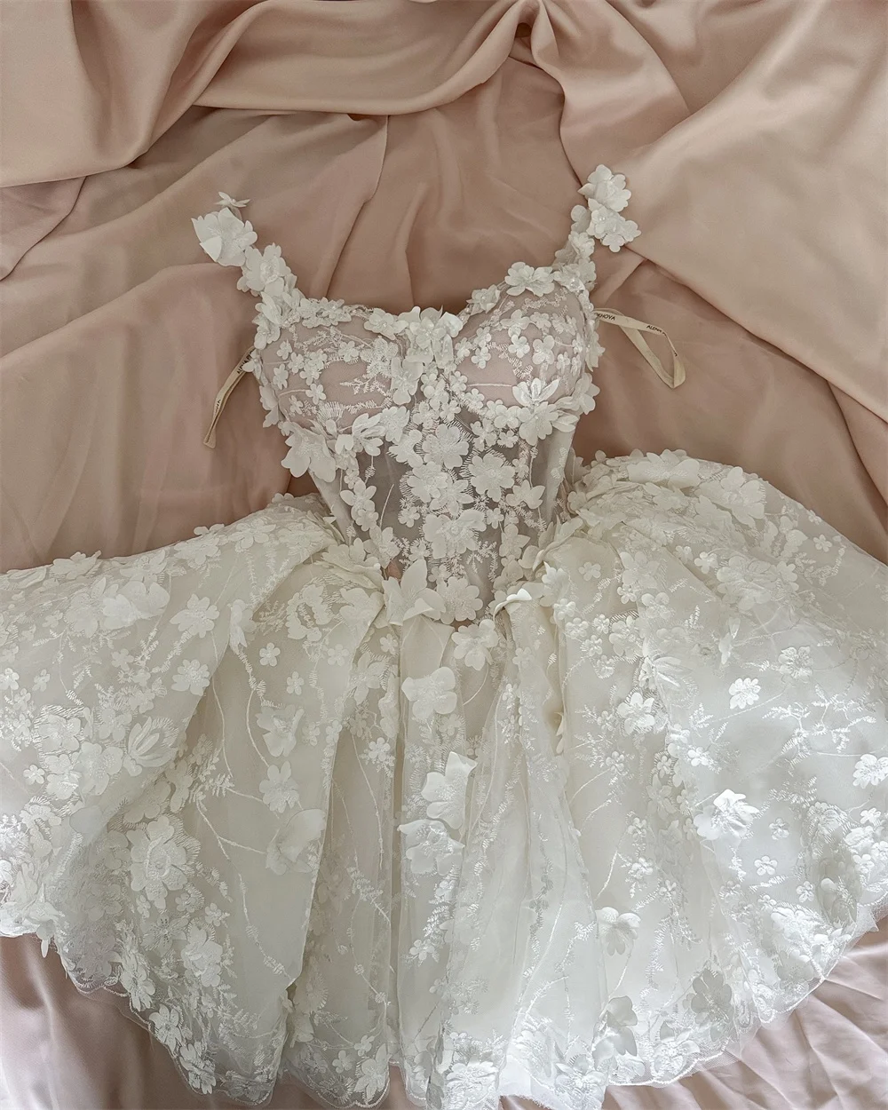 Boho Flower Lace Mini Ball Gown Prom Dresses Flower Straps Evening Dress Gorgeous Short Wedding Dress Vestidos De Fiesta
