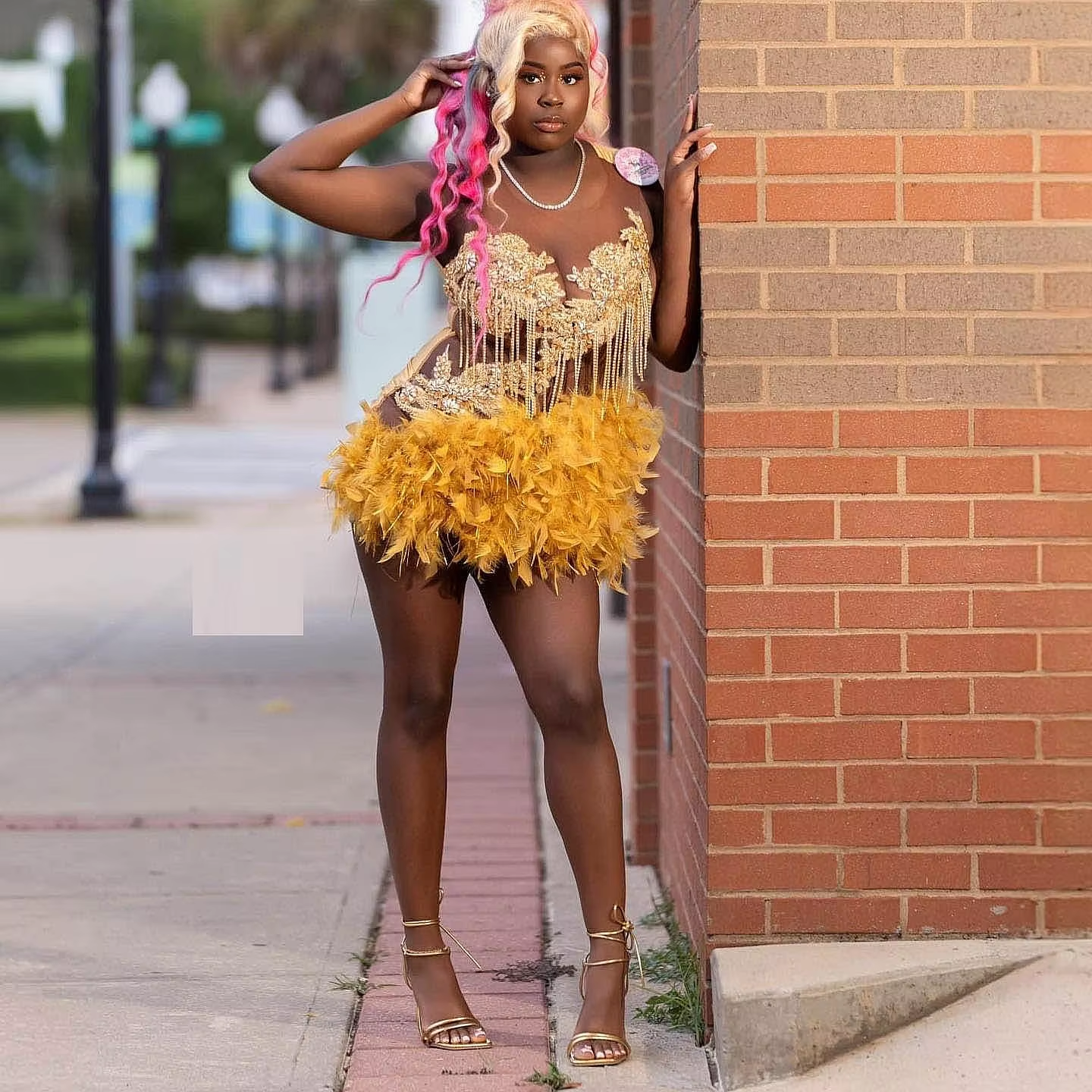 Sexy Feathers Tassels Mermaid Prom Dresses Scoop Sheer Neck Aso Ebi Cocktail Party Dress Black Girls Birthday Gowns To Christmas