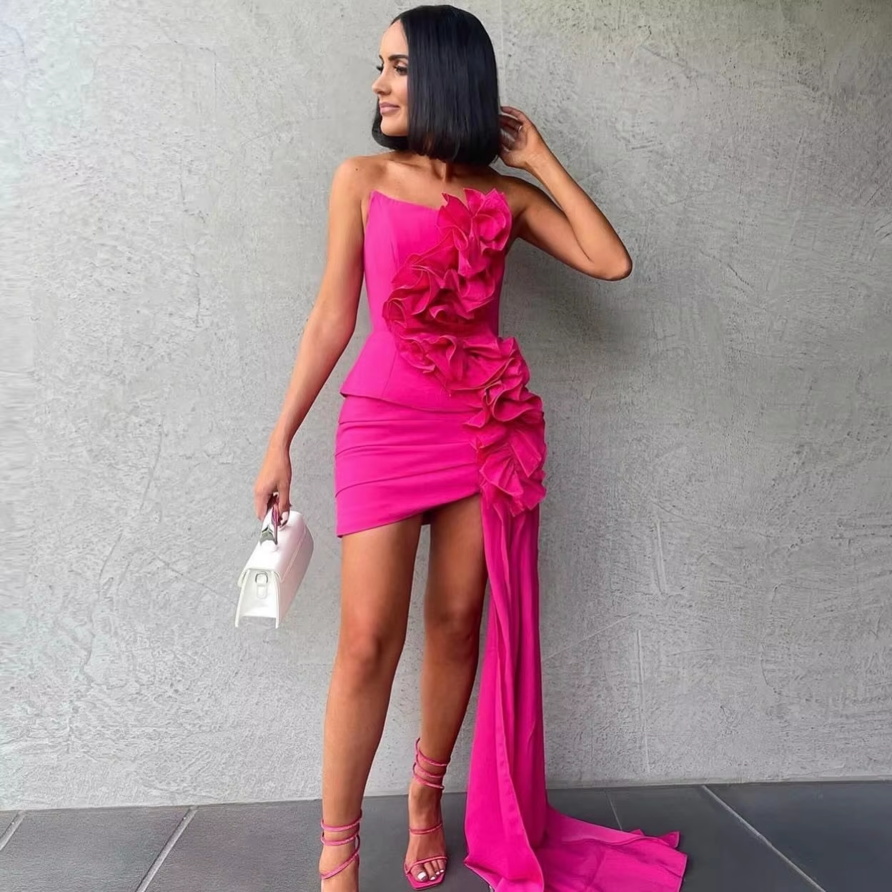 New Couture Fuchsia Stretchy Short Women Dresses With Ruffles Trimmed Details Pretty Strapless Mini Wedding Party Dress