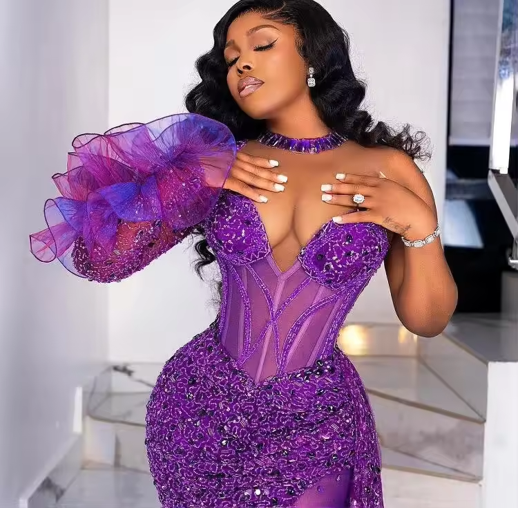 Elegant Purple Sequins Beaded Short Prom Dress with Side Train Black Girls Women's Dresses Sheer V Neck Party Gowns