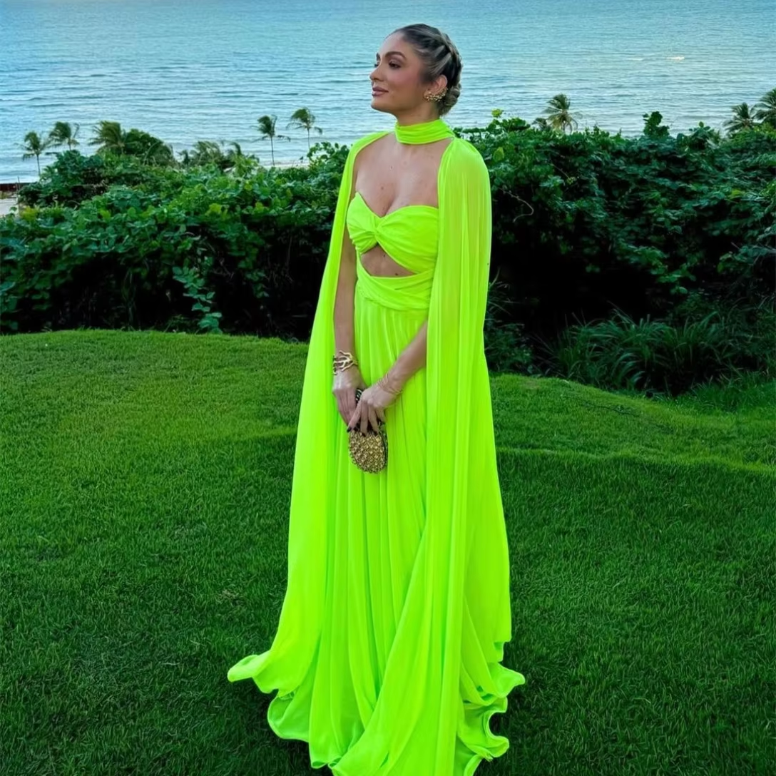 Customized Long Green Chiffon Pleated Evening Dresses A-Line Strapless فساتين سهرة Floor Length Zipper Back Prom Dress for Women