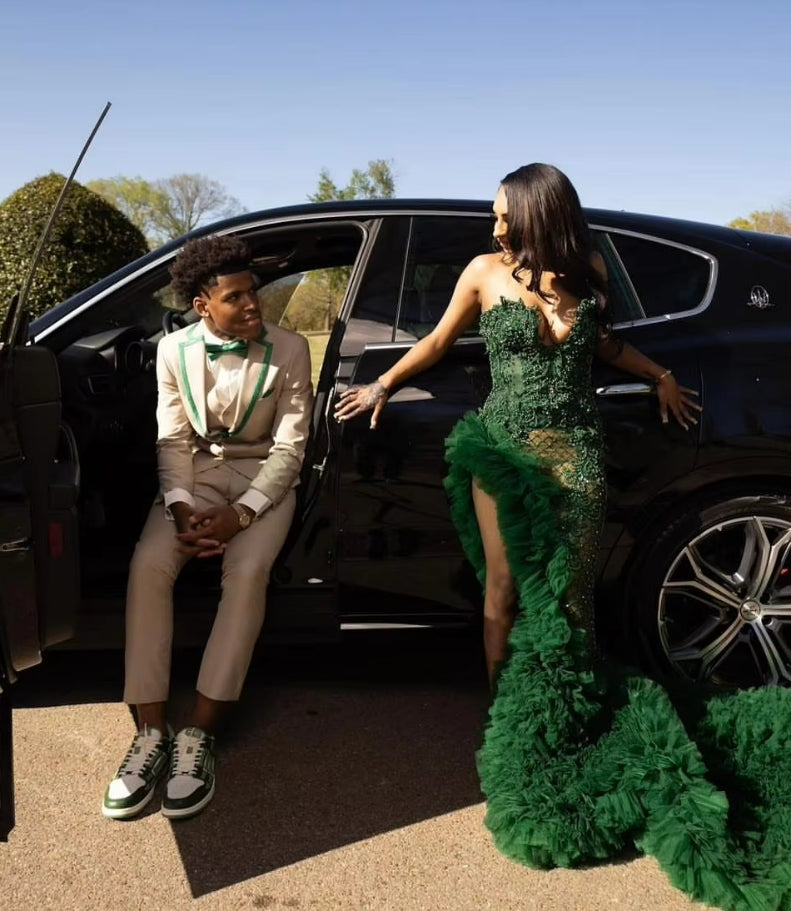 Customized Emerald Green Mermaid Prom Dress For Black Girls Sequin Rhinestone Beaded High Slit Ruffles Party Gala Gowns
