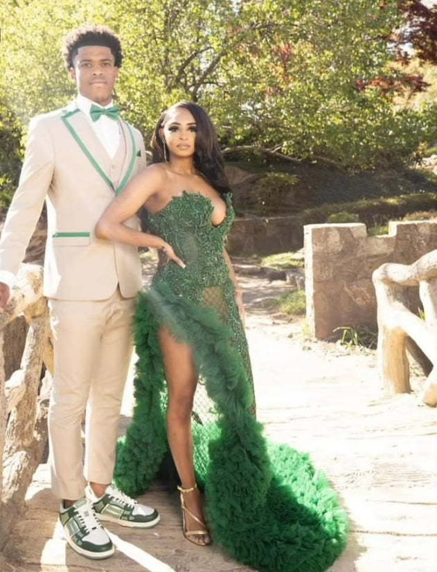 Customized Emerald Green Mermaid Prom Dress For Black Girls Sequin Rhinestone Beaded High Slit Ruffles Party Gala Gowns