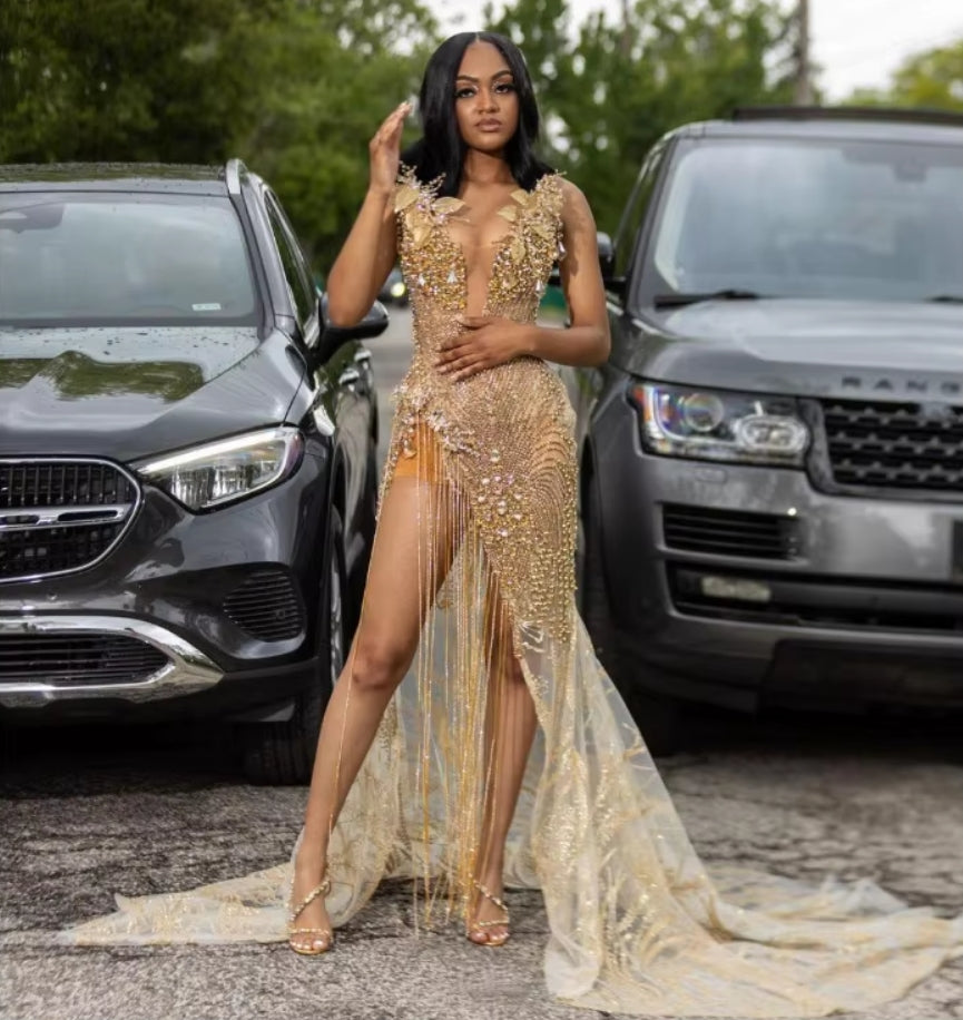 Customized Sparkling Evening Gowns Applique Rhinestone Sequin Embellished Prom Gown African Girls Fringe High Slit Applique Gown