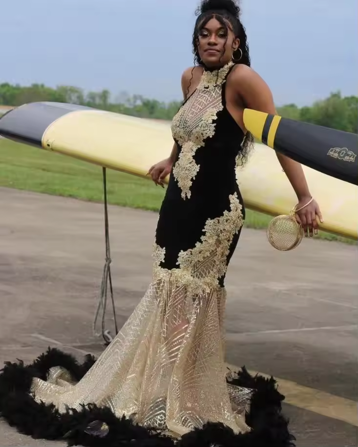 Black Gold African Evening Formal Dress for Women Gillter Applique Feather Halter Mermaid Birthday Gown vestidos de gala
