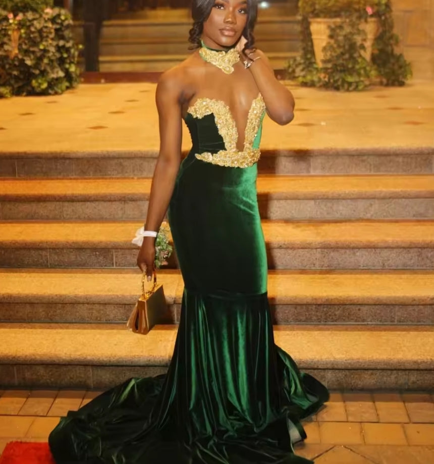 Customized Green Velvet Mermaid Prom Dress For Black Girls Gold Lace Crystal Beaded Party Gala Gown
