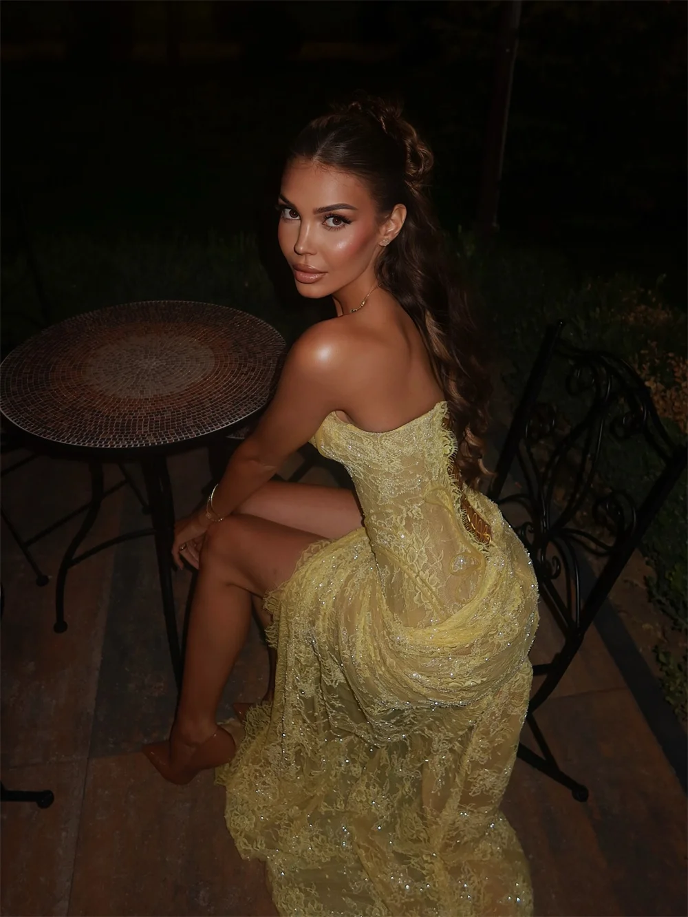 Customized Yellow Mermaid Lace Embroidery Prom Dresses Sequins Sleeveless Side High Split Formal Evening