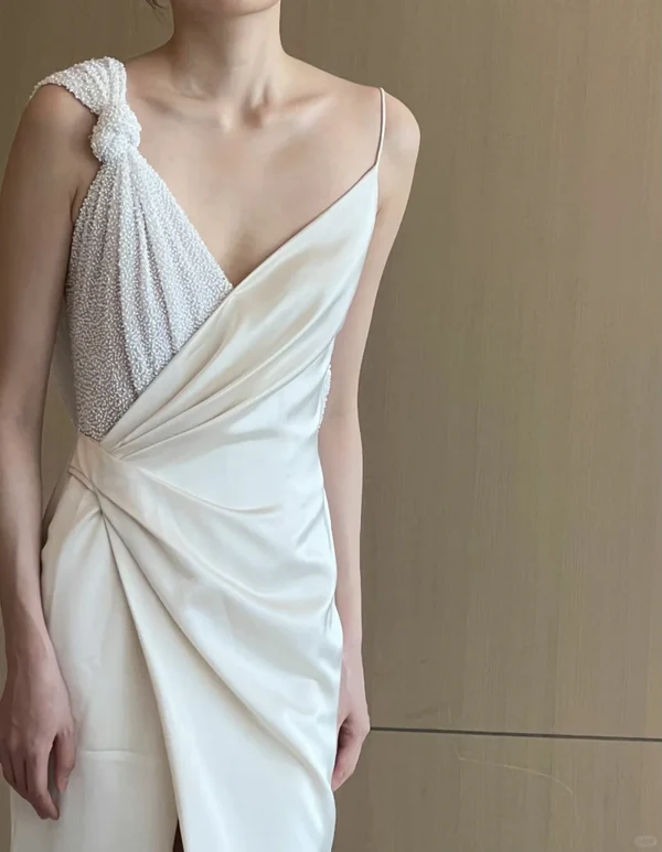 Gentle Mermaid V Neck Beaded White Satin Backless Slit Wedding Dress