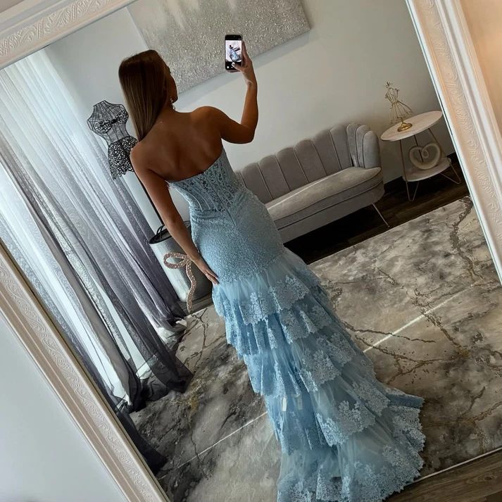 Mermaid Tulle Lace Appliqued Prom Dresses for Women Strapless Party Gown with Ruffled