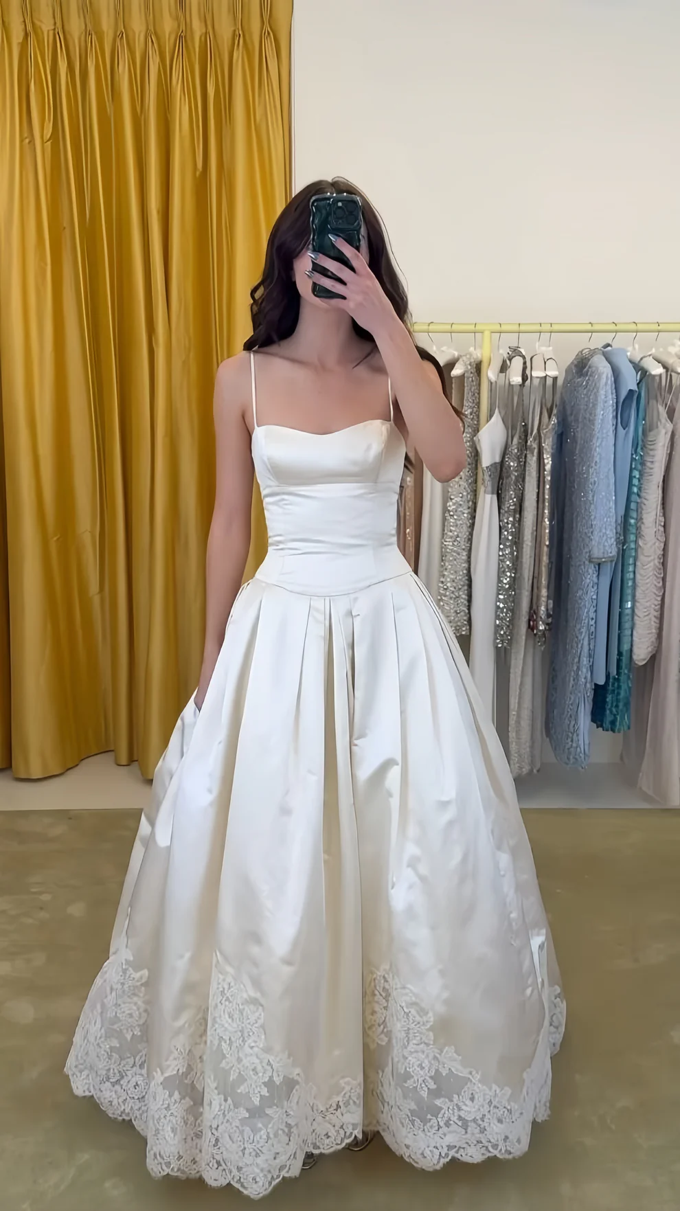 Off White Bridal Gown Spaghetti Straps Lace Wedding Dresses, Prom Ball Gown