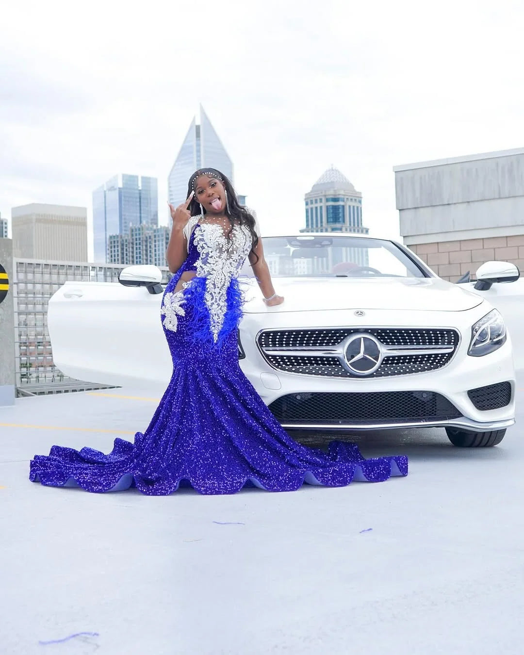 Sparkly Velvet Sequin Royal Blue Mermaid Prom Dresses Long for Black Girls 2025 Feather Crystal Applique Evening Gown Customized