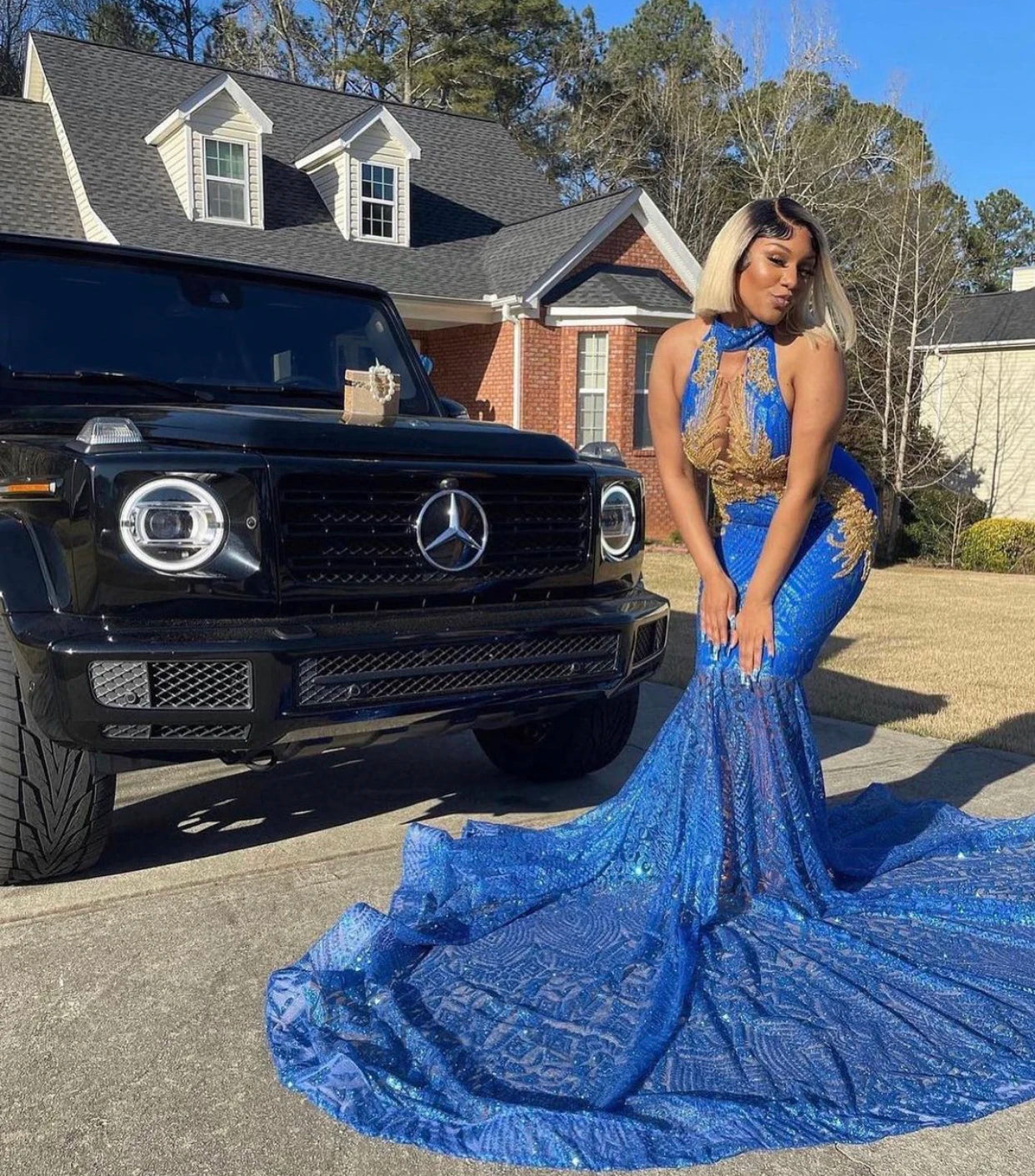 Sparkly Royal Blue Sequin Prom Dress Black Girls Luxury Mermaid Golden Bead Appliques Evening Party Gala Graduation Gown