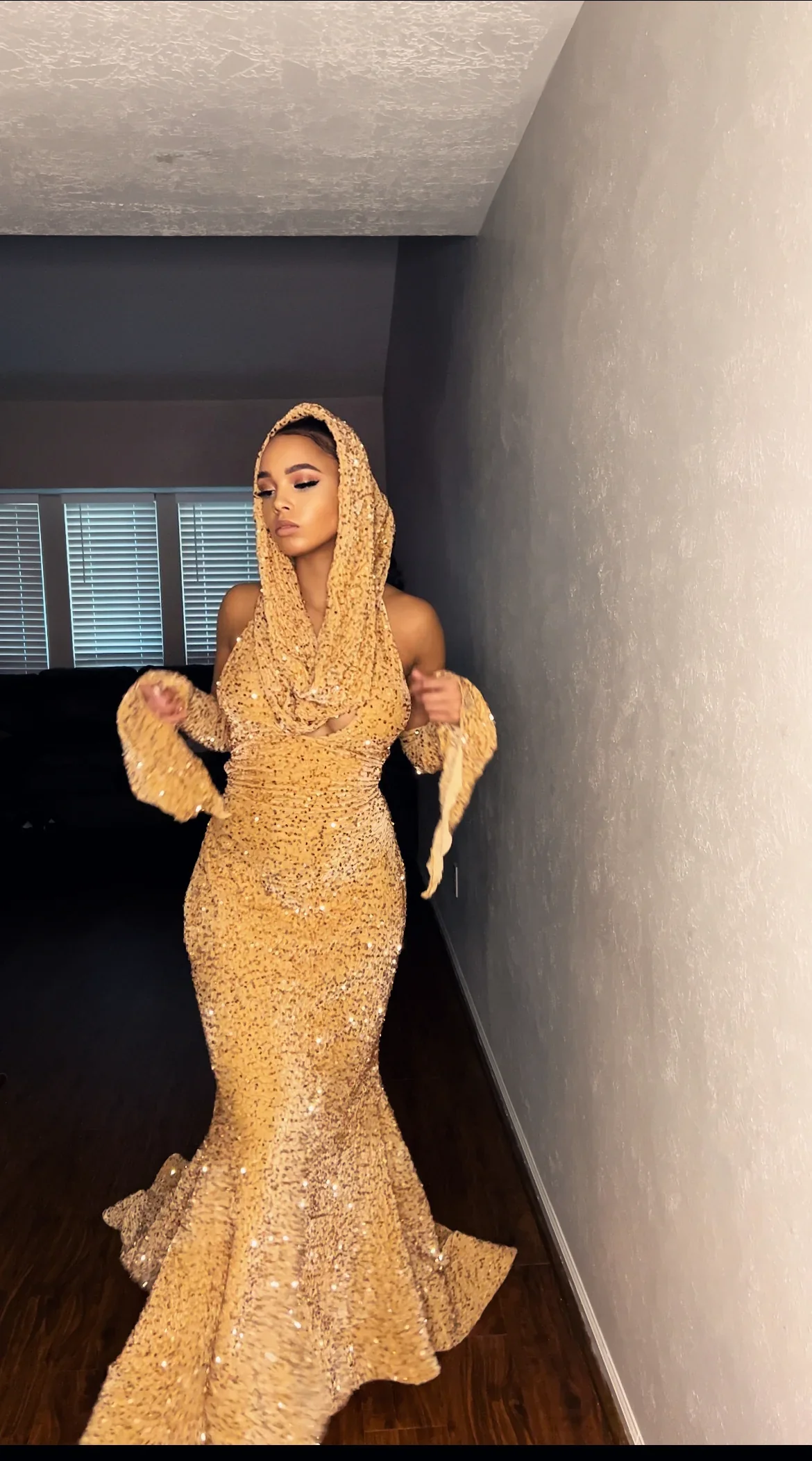 Sheath V Neckline Red Sequin Long Prom Dresses Formal Evening Dress