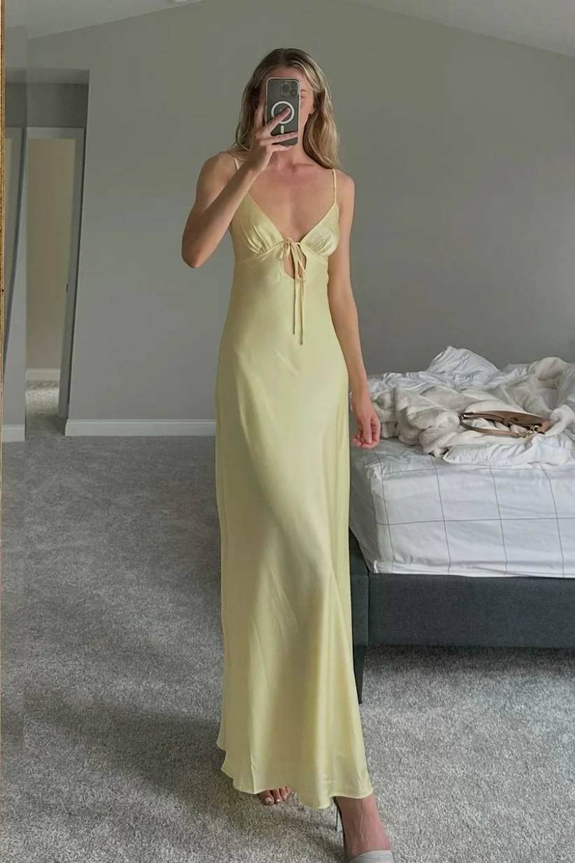 Simple Sheath Spaghetti Straps Light Yellow Long Prom Dress with Keyhole