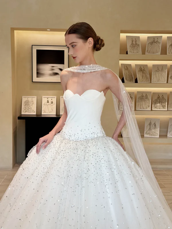 Stunning Ball Gown Strapless Exquisite Beaded White Satin Tulle Long Wedding Dress