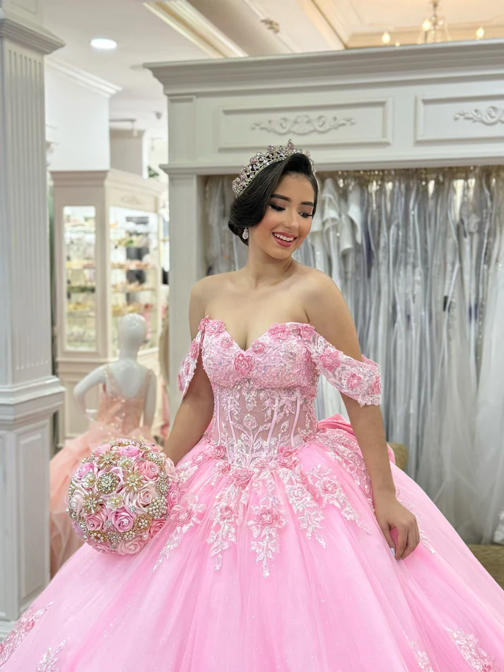 Tulle Lace Appliqued Sweet 16 Pink Quinceanera Dresses Off Shoulder Birthday Party Gowns
