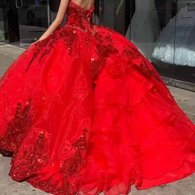 Red Luxury Quinceanera Dresses Ball Gown Puffy Tulle Lace Appliques Beads Crystal New Sweet 16 Dresses Party Prom Gown