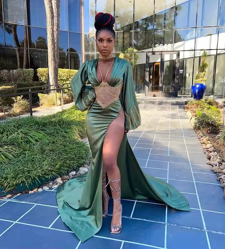Customized South African Prom Dresses Mermaid Long Sleeves Beaded Slit Black Girls Robe De Soiree Evening Dresses Gown