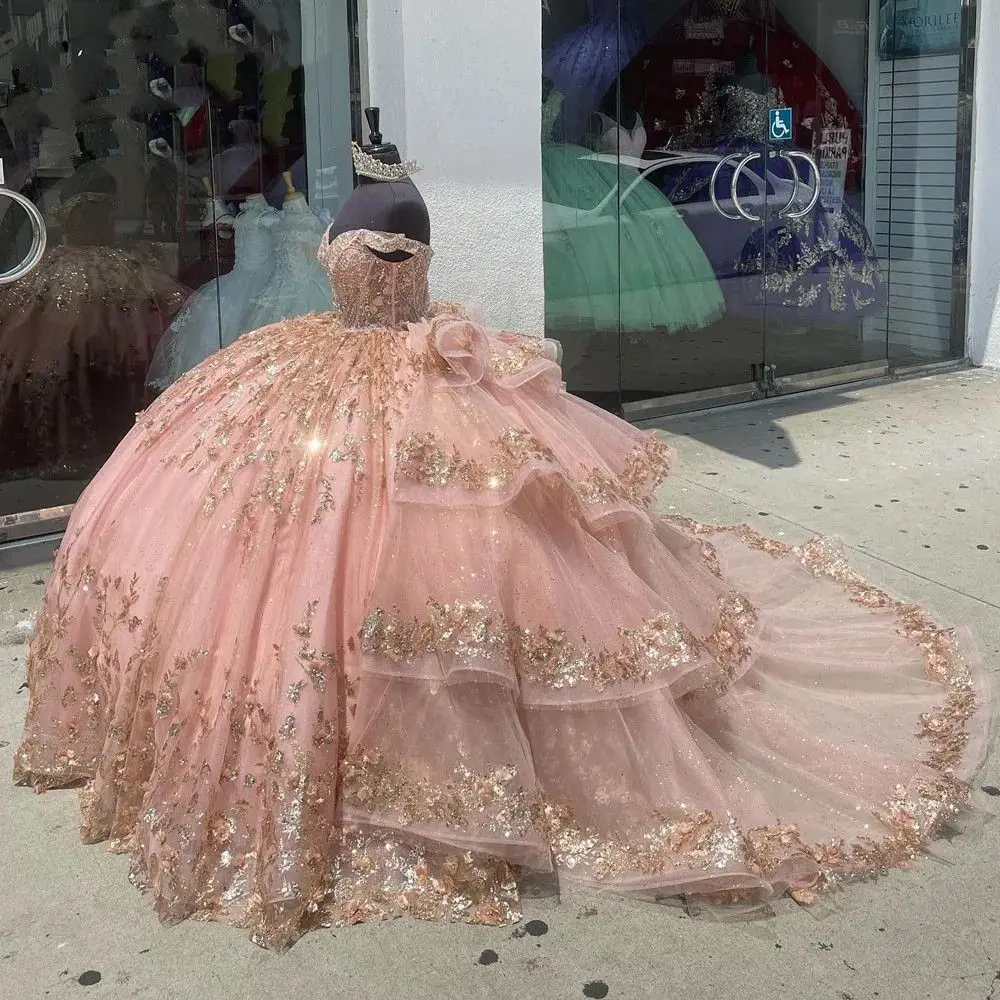 Pink Embellished Quinceanera Dress Ball Gown Appliques Beading Sequins Sweet 15 16 Dress Vestido De 15 Anos