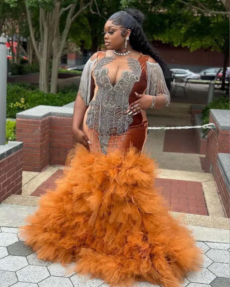 Sparkly Plus Size Prom Ceremony Dresses for Black Girl Luxury Diamond Tassel Ruffles Skirt Evening Birthday Gala Gown