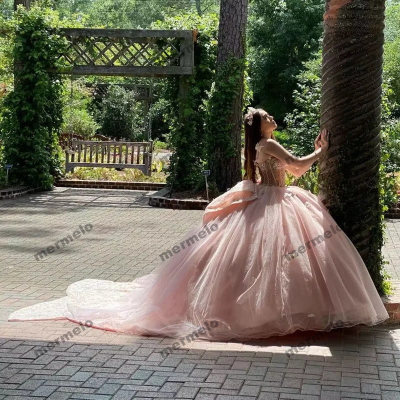 Pink Ball Gown Quinceanera Dresses Beaded With Bow Corset