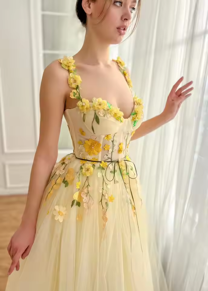 Spaghetti Straps 3D Flower Cocktail Dresses Lace Appliques Sleeveless Homecoming Gowns A-line Tea-length Prom Gowns customized