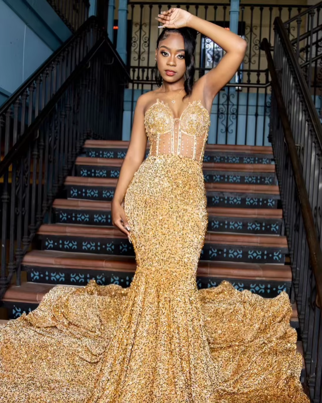Gold Sparkly Sequin Mermaid Prom Dresses Long for Women 2025 Sweetheart Neckline Beading Illusion Corset Formal Evening Gowns