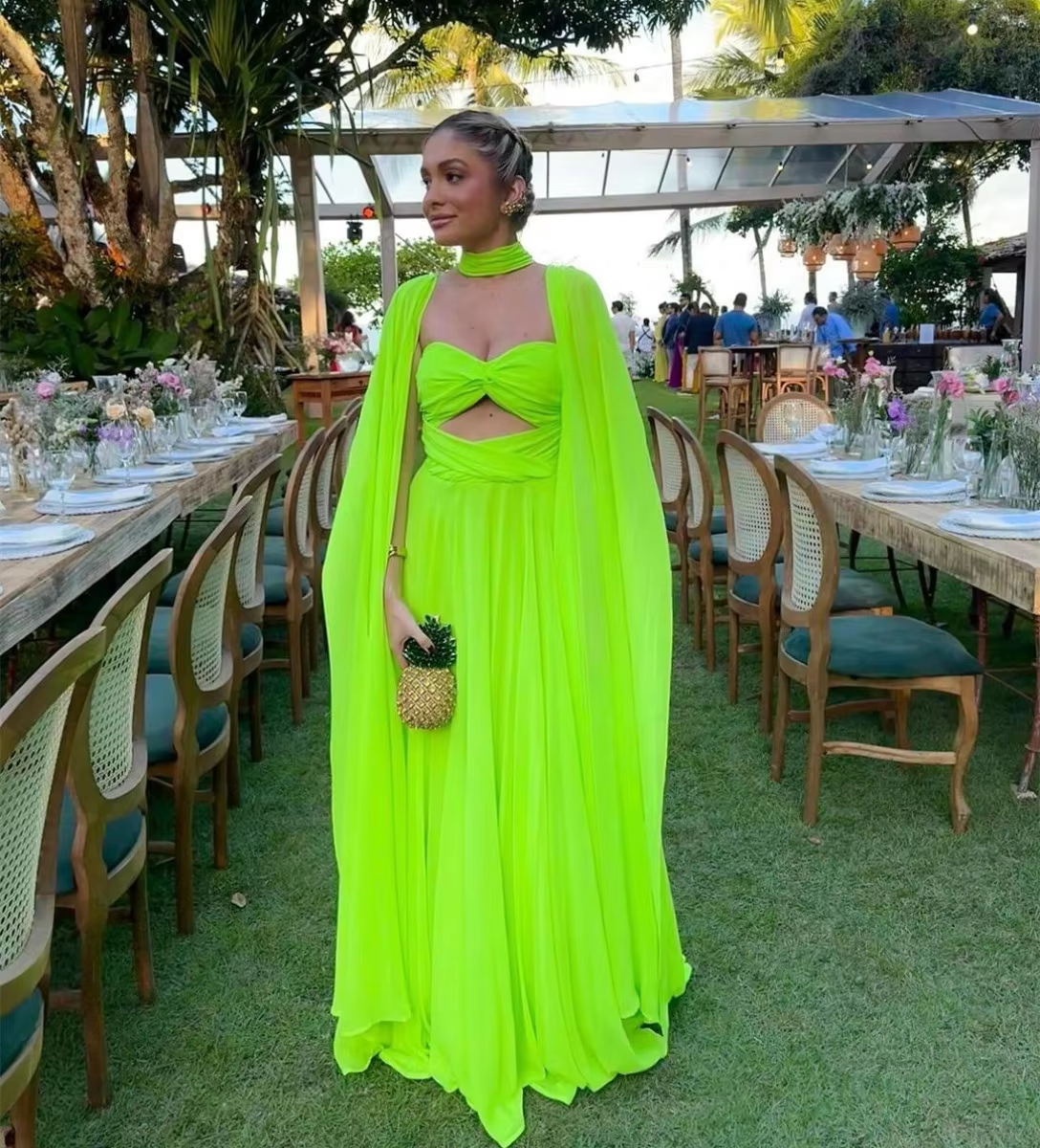 Customized Long Green Chiffon Pleated Evening Dresses A-Line Strapless فساتين سهرة Floor Length Zipper Back Prom Dress for Women