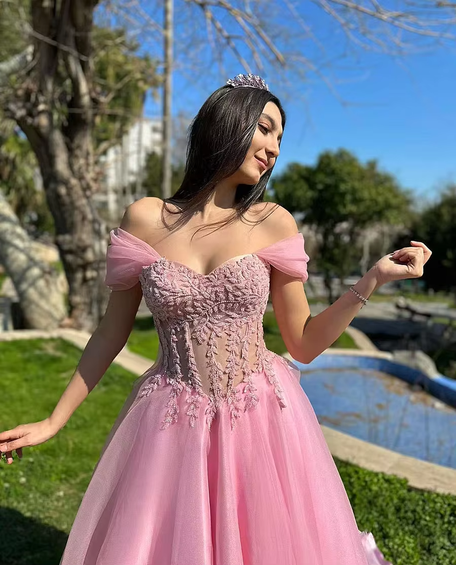 2025 Light Pink Tulle Princess Evening Dress High Split Illusion Strapless off shoulder prom gowns Quinceanera Dress Custom