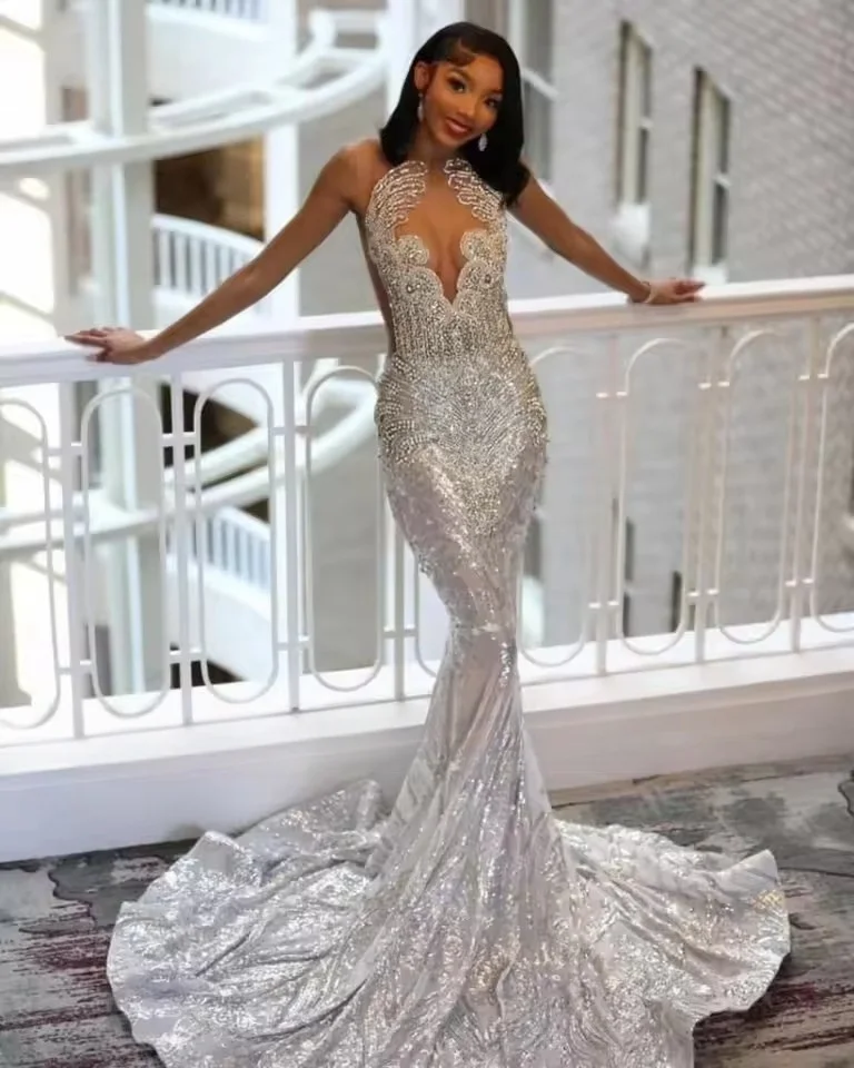 Sparkly Silver Prom Dresses For Black Girl 2025 Crystal Sequin Mermaid Evening Gowns Robe De Bal Party Dress Customized