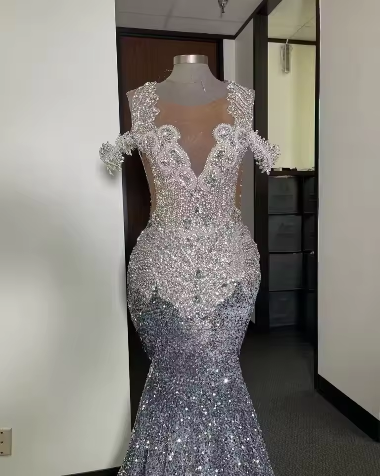 Luxury Silver Gray Prom Dresses 2025 Sexy Backless Sheer Neck Sequin Birthday Evening Party Gowns Customized Vestidos De Gala