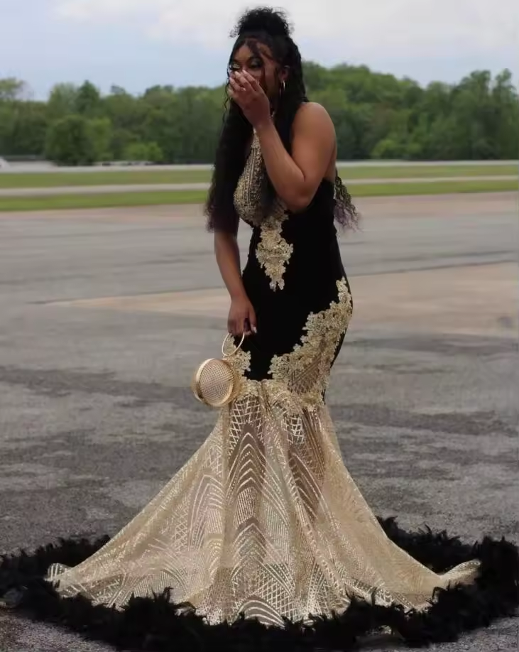 Black Gold African Evening Formal Dress for Women Gillter Applique Feather Halter Mermaid Birthday Gown vestidos de gala