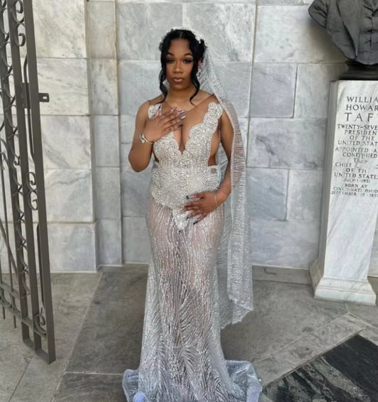 Customized Simple Luxury Silver White Prom Gowns Black Girls Glitter Diamante Pearls Party Dresses O Neck Tulle Evening Gowns