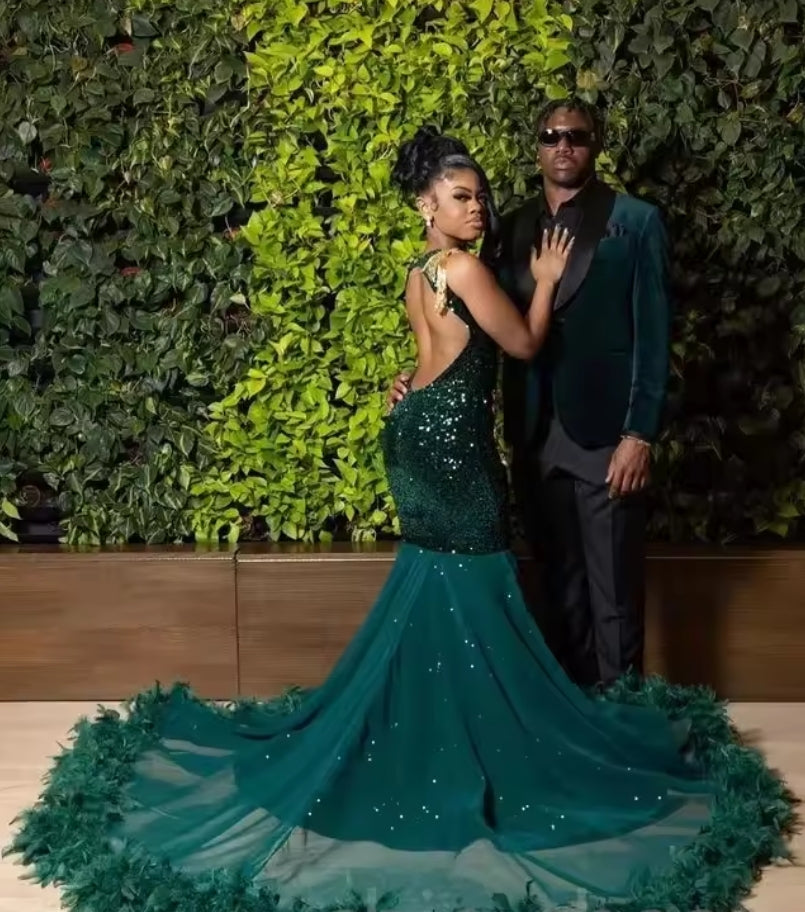 African American Prom Dresses Mermaid Sheer Beaded Crystals Feather Black Girls Robe De Soiree Evening Dresses Gown Customized
