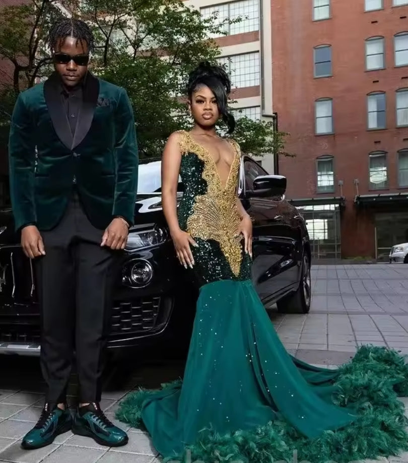 African American Prom Dresses Mermaid Sheer Beaded Crystals Feather Black Girls Robe De Soiree Evening Dresses Gown Customized