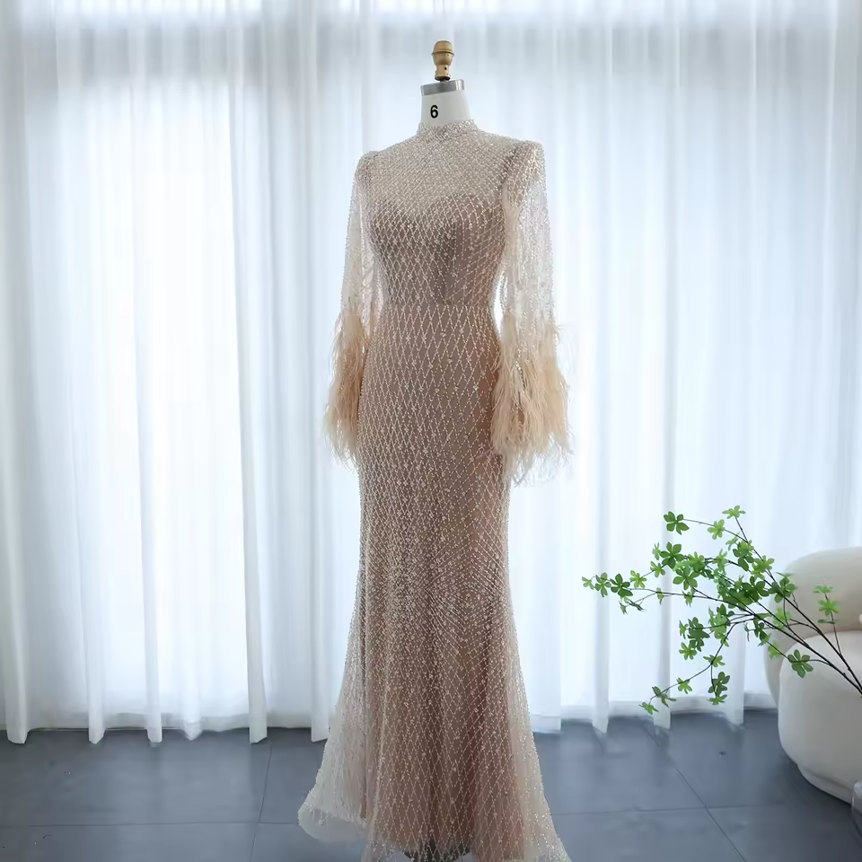 Luxury Dubai Feathers Nude Evening Dresses Long Sleeves High Neck Arabic Wedding Formal Party Gowns