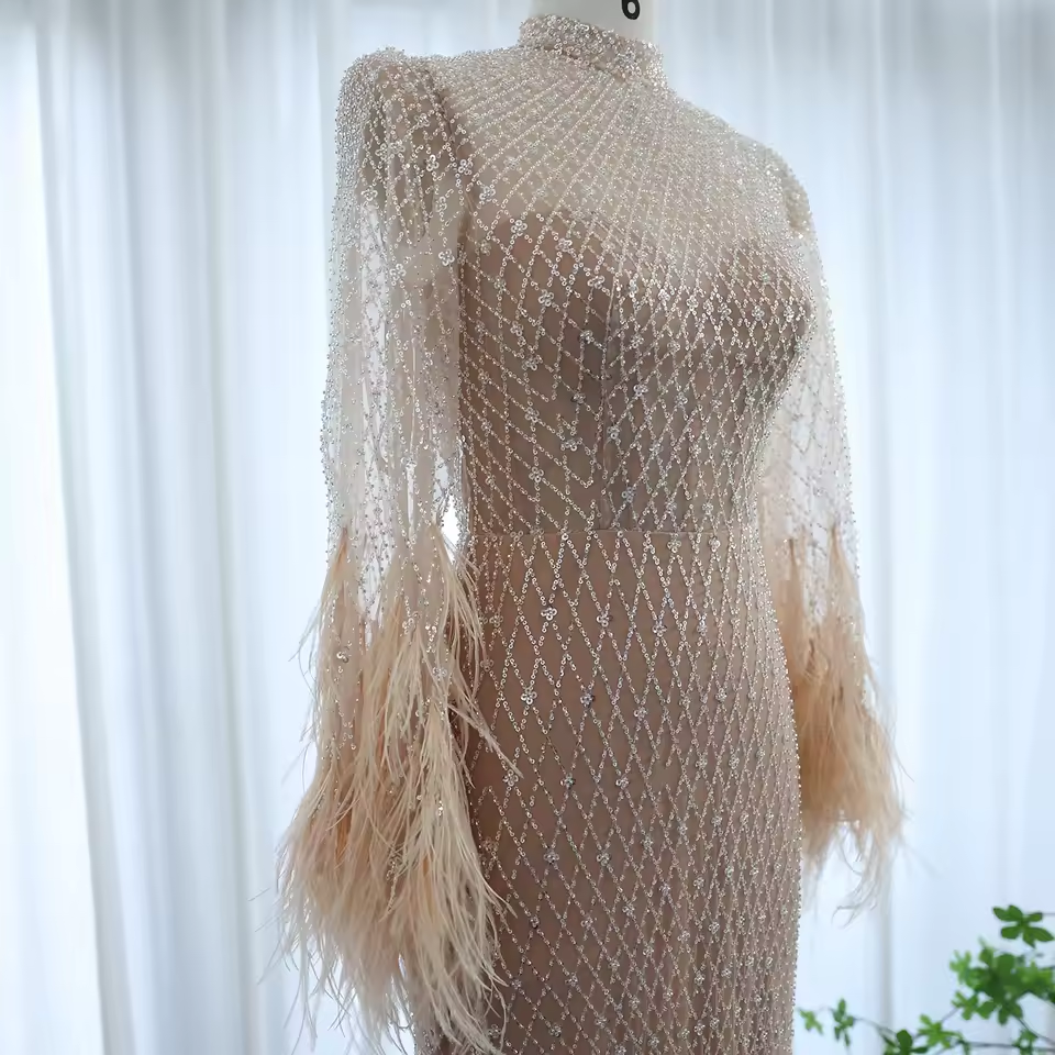 Luxury Dubai Feathers Nude Evening Dresses Long Sleeves High Neck Arabic Wedding Formal Party Gowns