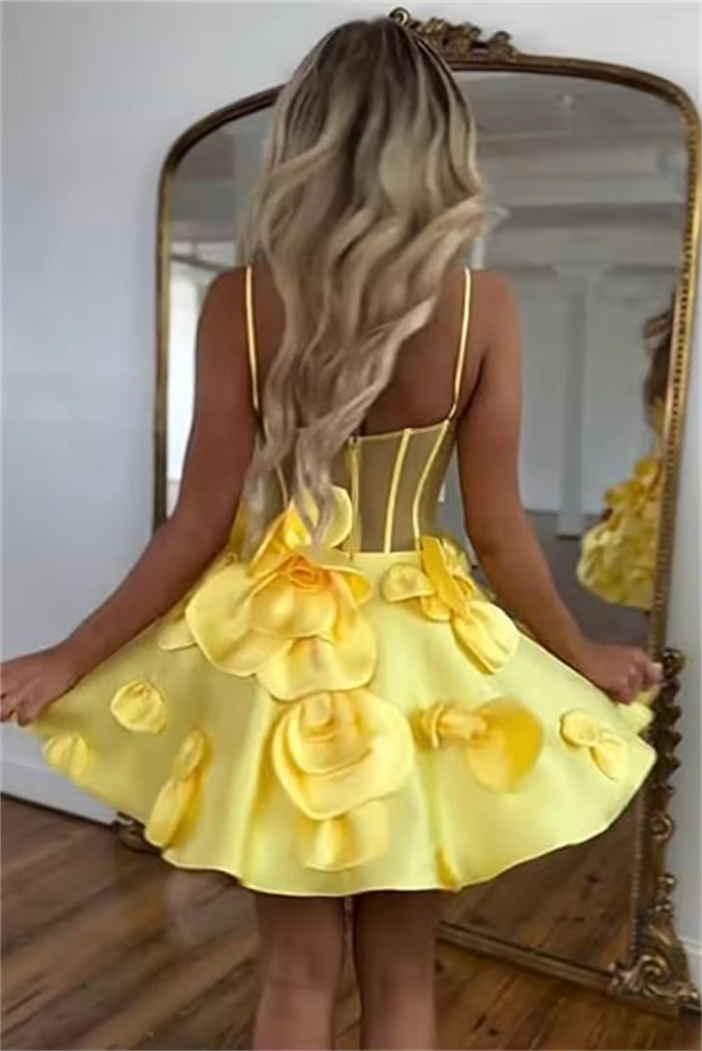 Customized Short Satin Homecoming Dresses For Teens 3D Florals Corset Party Spaghetti Strap Mini Cocktail Dresses