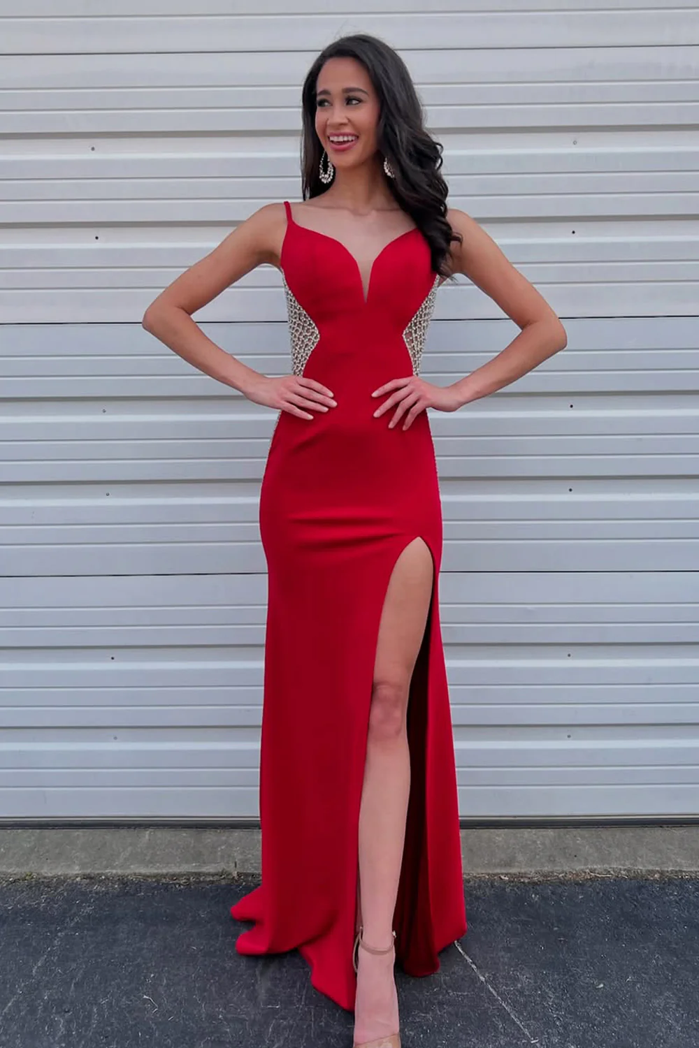 Charming Mermaid V Neck Red Satin Long Prom Dress with Beading