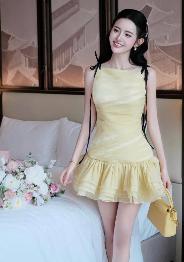Cute A Line Spaghetti Strap Yellow Chiffon Short Homecoming Dress Birthday Dress