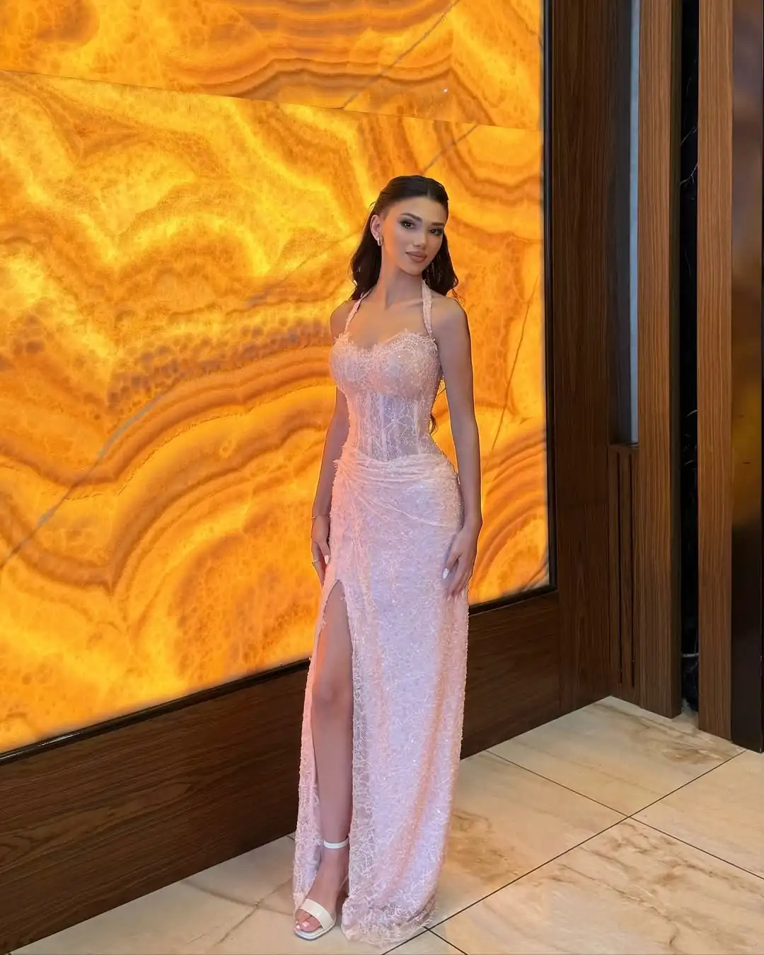 Elegant Pleat Lace Beading Sequins Evening Dresses Halter Neck Slit Mermaid Prom Gowns Pink Illusion