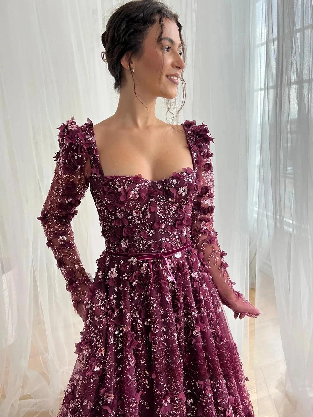 Luxury Lace Evening Dress Customized Long Sleeves Square Neck Beading Flower A Line Dubai Prom Gown for Wedding Party