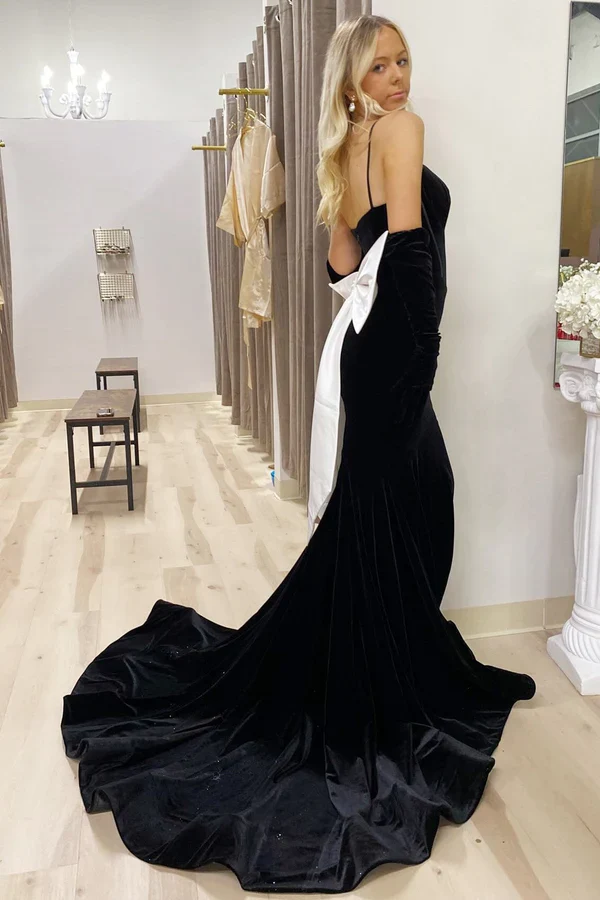 Mermaid Strapless Straps Sleeveless Bow Knot Velvet Prom Dress with Train