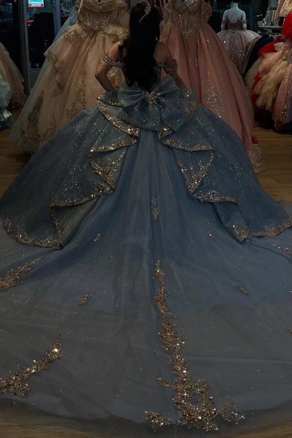 Off Shoulder Sleeveless Beaded Aooliques Bow Knot Blue Quinceañera Dresses for Sweet 16